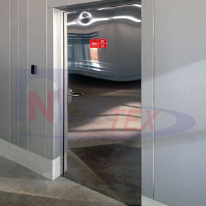 Противопожарные двери из нержавеющей стали на станции метро Технопарк