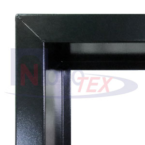 Угловой стык дверного добора