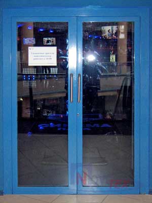 Светопрозрачная противопожарная двупольная дверь ПСБ-2